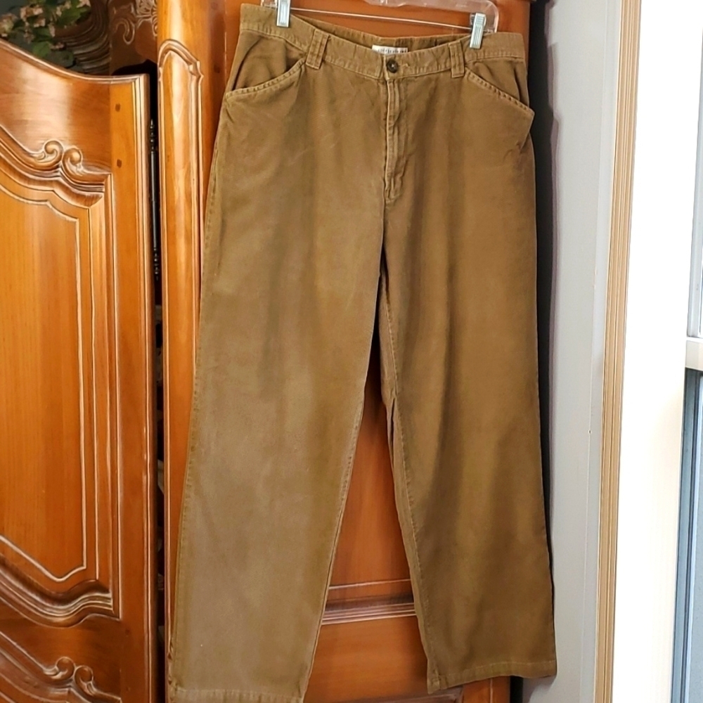 Geoffrey Beene, men's tan cordery pants.‎ Size 36" X 30". Good used condition.
